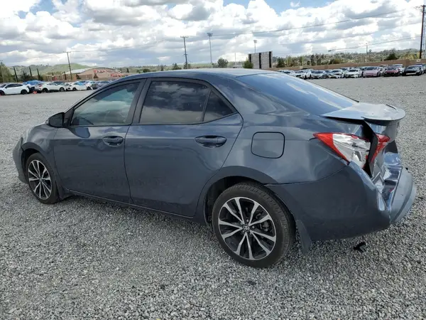 5YFBURHE2HP663184 2017 TOYOTA COROLLA - Image 2