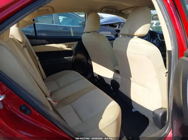 5YFBURHE2HP666652 2017 TOYOTA COROLLA - Image 8