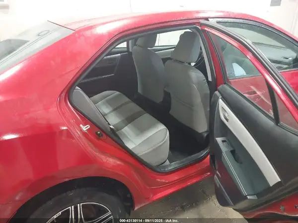 5YFBURHE2HP668708 2017 TOYOTA COROLLA - Image 8