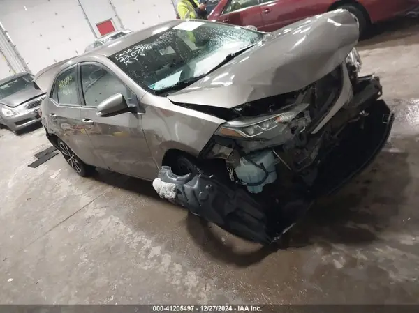 5YFBURHE2HP673729 2017 TOYOTA COROLLA - Image 1