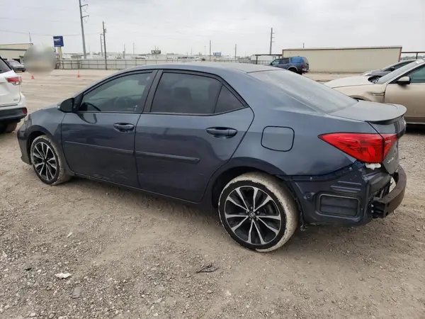 5YFBURHE2HP675321 2017 TOYOTA COROLLA - Image 2