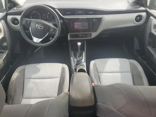 5YFBURHE2HP676310 2017 TOYOTA COROLLA - Image 8