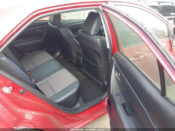 5YFBURHE2HP684892 2017 TOYOTA COROLLA - Image 8