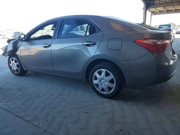 5YFBURHE2HP690966 2017 TOYOTA COROLLA - Image 2