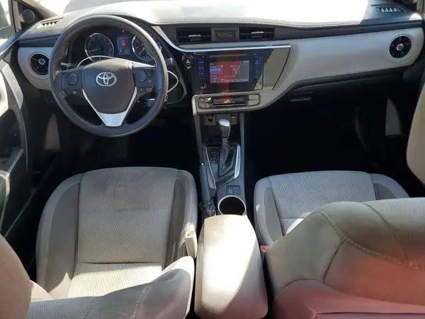 5YFBURHE2HP693379 2017 TOYOTA COROLLA - Image 8