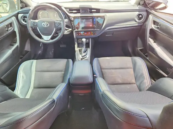 5YFBURHE2HP695522 2017 TOYOTA COROLLA - Image 8