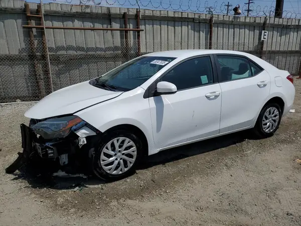 5YFBURHE2HP696038 2017 TOYOTA COROLLA - Image 1