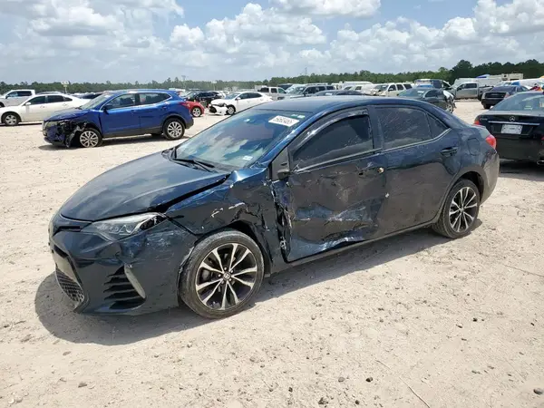 5YFBURHE2HP697559 2017 TOYOTA COROLLA - Image 1