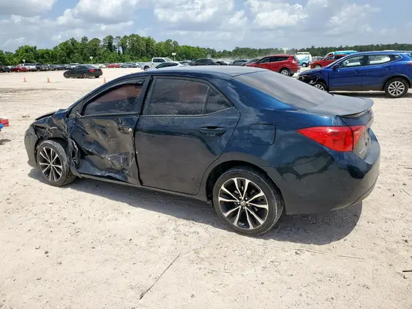 5YFBURHE2HP697559 2017 TOYOTA COROLLA - Image 2