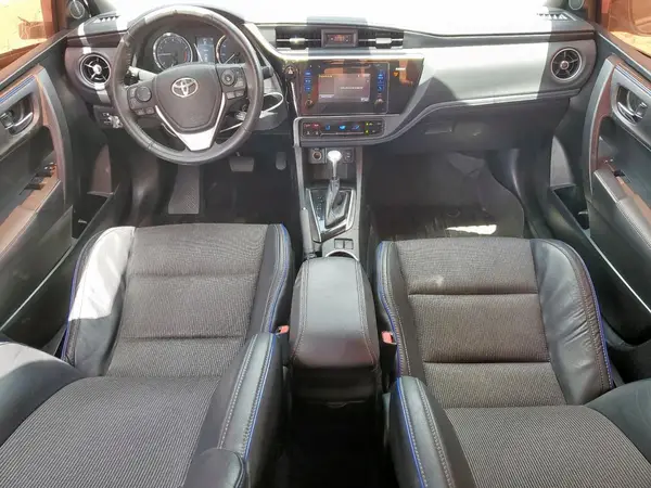 5YFBURHE2HP697559 2017 TOYOTA COROLLA - Image 8