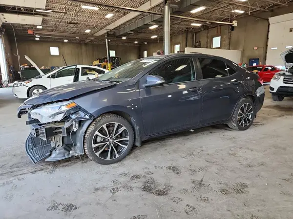 5YFBURHE2HP698131 2017 TOYOTA COROLLA - Image 1