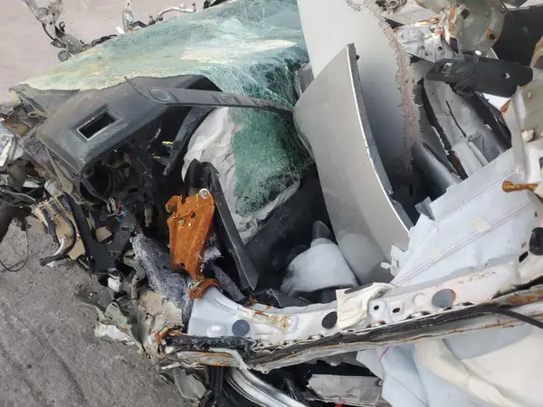 5YFBURHE2HP698307 2017 TOYOTA COROLLA - Image 8