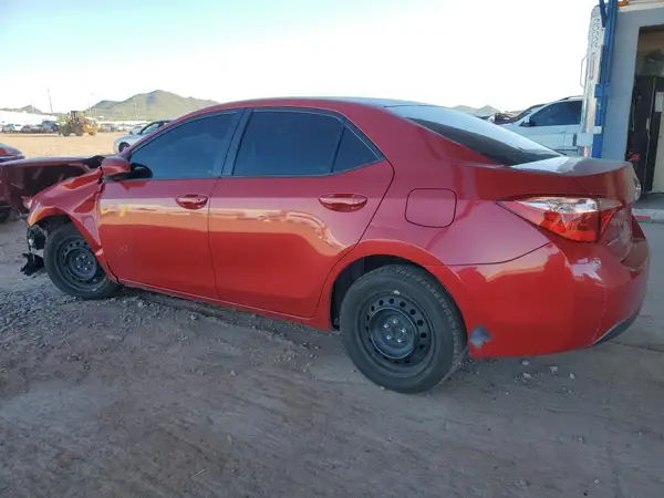 5YFBURHE2HP705806 2017 TOYOTA COROLLA - Image 2