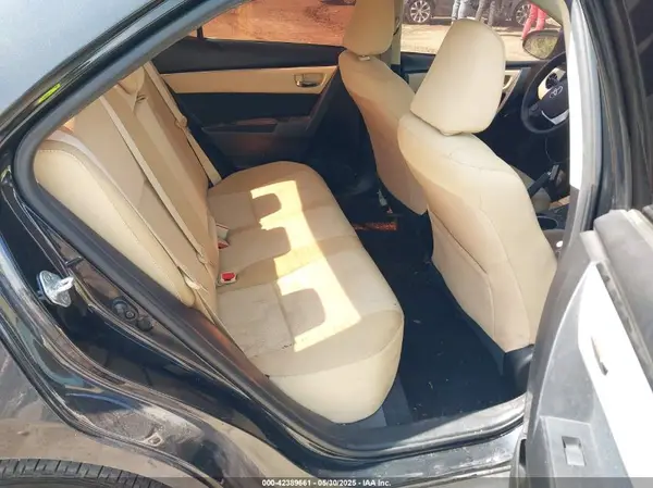 5YFBURHE2HP707099 2017 TOYOTA COROLLA - Image 8