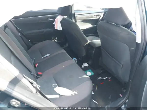 5YFBURHE2HP708379 2017 TOYOTA COROLLA - Image 8