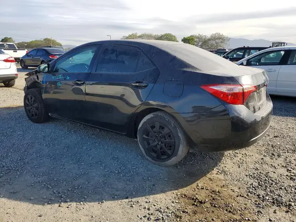 5YFBURHE2HP709662 2017 TOYOTA COROLLA - Image 2