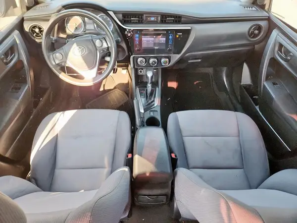 5YFBURHE2HP709841 2017 TOYOTA COROLLA - Image 8