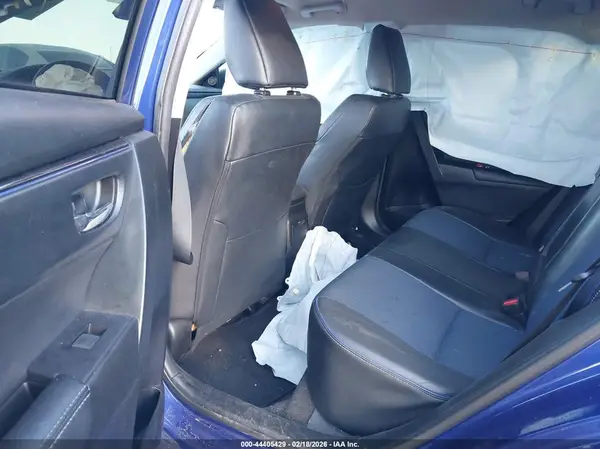 5YFBURHE2HP710794 2017 TOYOTA COROLLA - Image 8