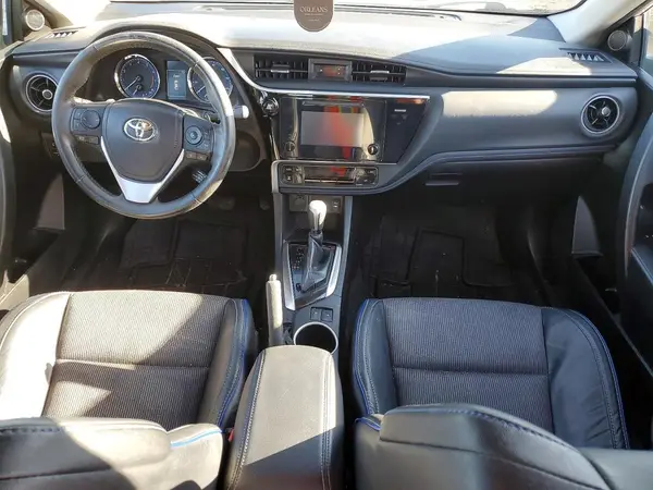 5YFBURHE2HP711475 2017 TOYOTA COROLLA - Image 8