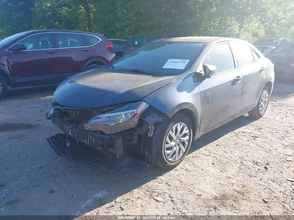 5YFBURHE2HP712190 2017 TOYOTA COROLLA - Image 2