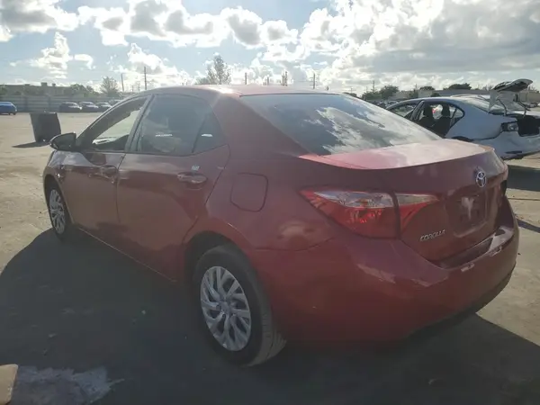 5YFBURHE2HP712982 2017 TOYOTA COROLLA - Image 2