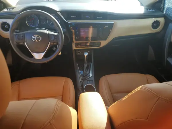 5YFBURHE2HP712982 2017 TOYOTA COROLLA - Image 8