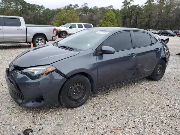 5YFBURHE2HP714005 2017 TOYOTA COROLLA - Image 1