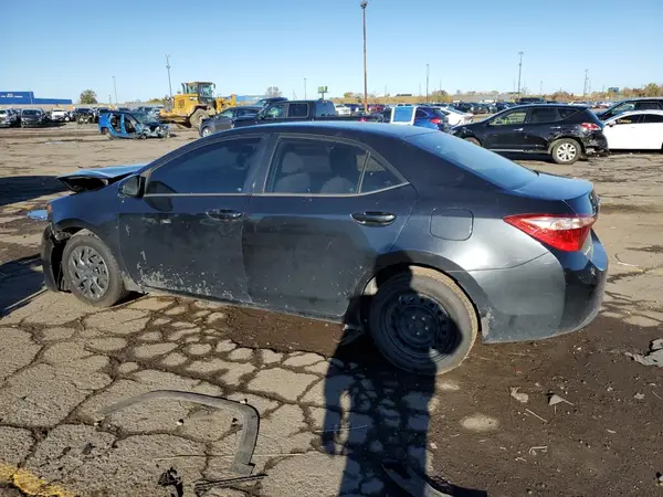 5YFBURHE2HP714604 2017 TOYOTA COROLLA - Image 2