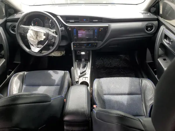 5YFBURHE2HP716501 2017 TOYOTA COROLLA - Image 8