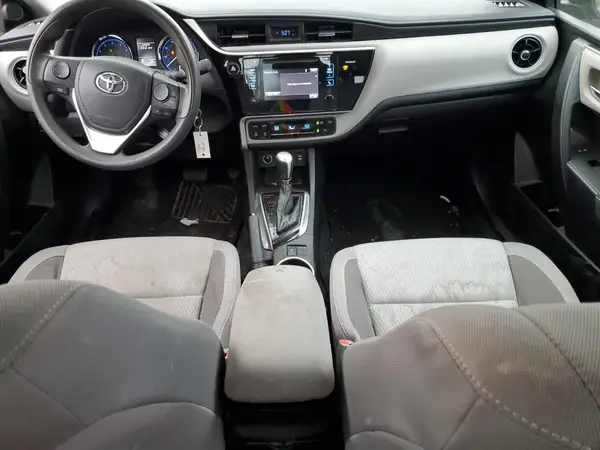 5YFBURHE2HP716904 2017 TOYOTA COROLLA - Image 8