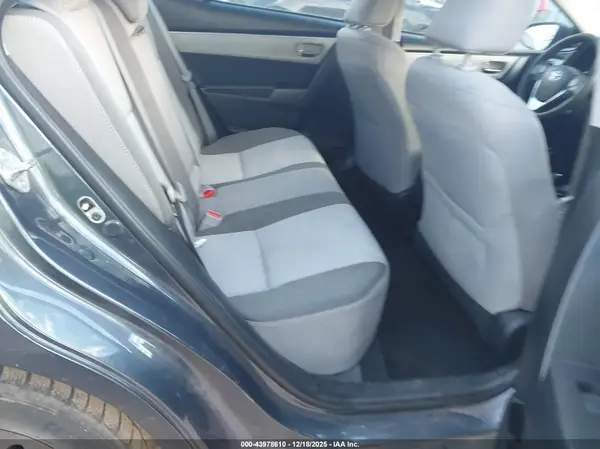 5YFBURHE2HP717521 2017 TOYOTA COROLLA - Image 8