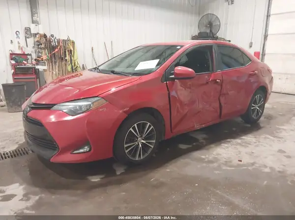 5YFBURHE2HP717941 2017 TOYOTA COROLLA - Image 2