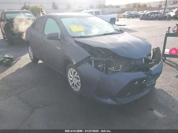 5YFBURHE2HP718510 2017 TOYOTA COROLLA - Image 1