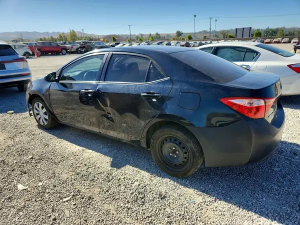5YFBURHE2HP719155 2017 TOYOTA COROLLA - Image 2
