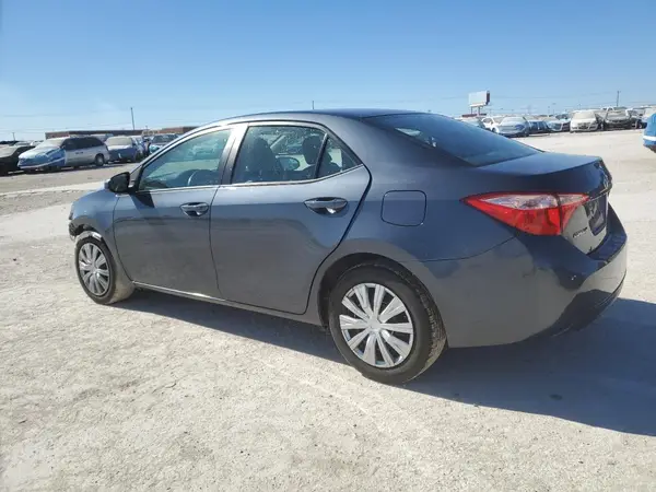 5YFBURHE2HP720029 2017 TOYOTA COROLLA - Image 2