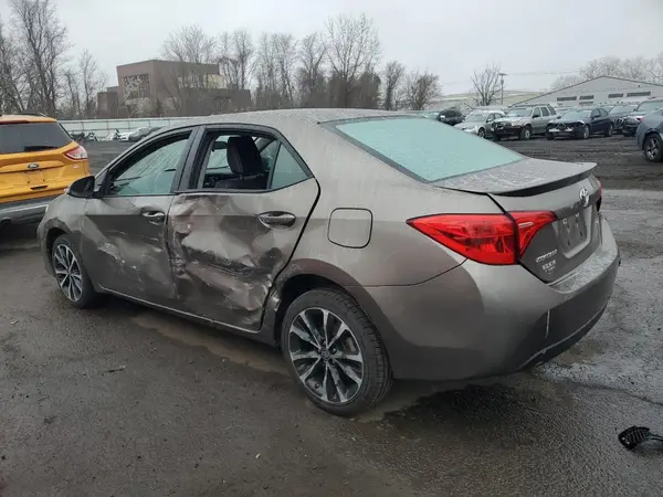5YFBURHE2HP726249 2017 TOYOTA COROLLA - Image 2