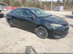 5YFBURHE2HP727093 2017 TOYOTA COROLLA