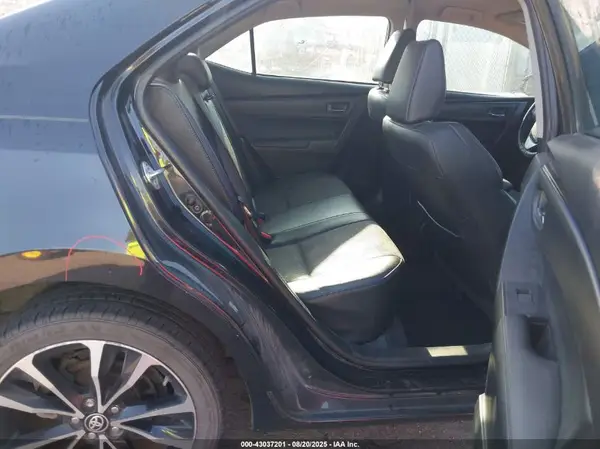 5YFBURHE2HP728308 2017 TOYOTA COROLLA - Image 8