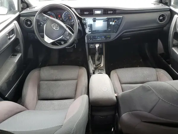 5YFBURHE2HP728907 2017 TOYOTA COROLLA - Image 8