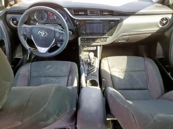 5YFBURHE2HP731175 2017 TOYOTA COROLLA - Image 8