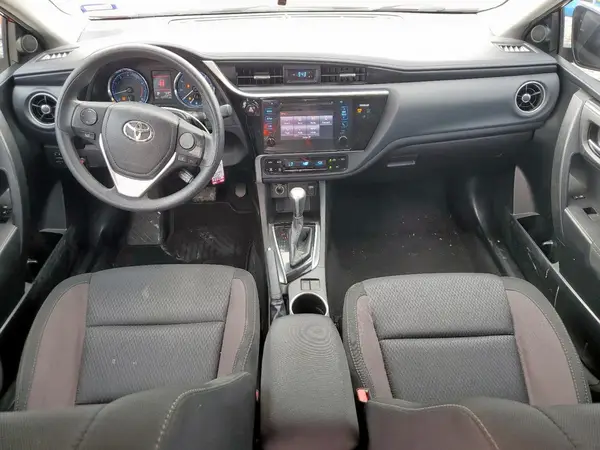 5YFBURHE2HP735176 2017 TOYOTA COROLLA - Image 8