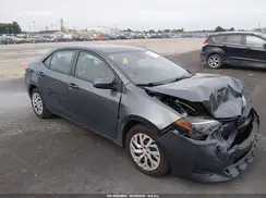 5YFBURHE2JP750153 2018 TOYOTA COROLLA