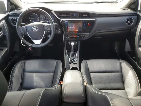 5YFBURHE2JP759225 2018 TOYOTA COROLLA - Image 8