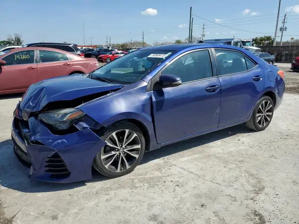 5YFBURHE2JP769074 2018 TOYOTA COROLLA - Image 1