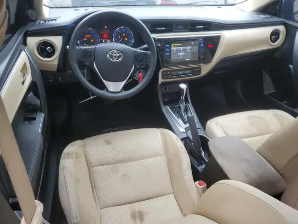 5YFBURHE2JP774176 2018 TOYOTA COROLLA - Image 8