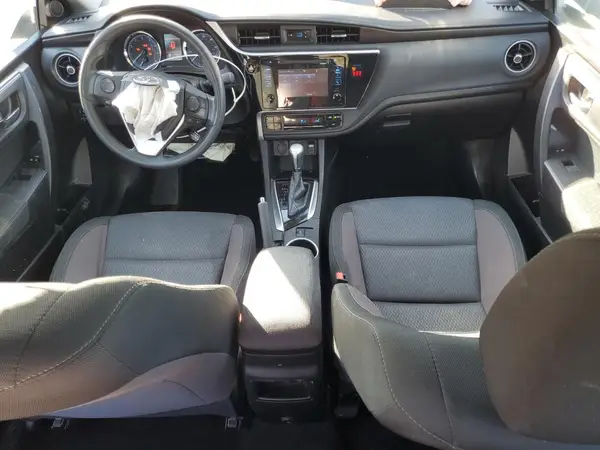 5YFBURHE2JP774615 2018 TOYOTA COROLLA - Image 8