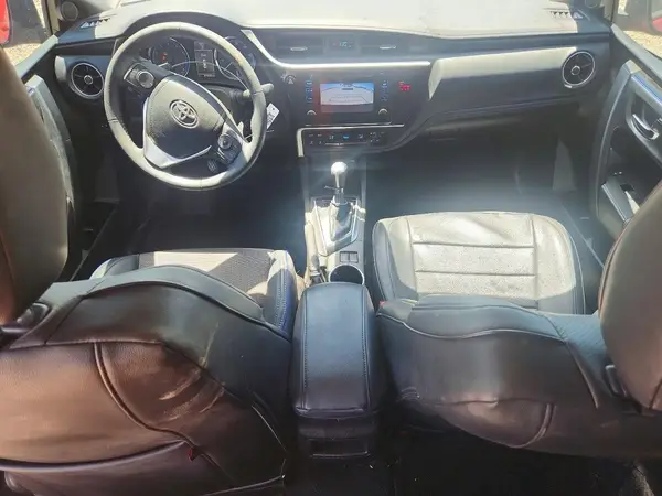 5YFBURHE2JP774825 2018 TOYOTA COROLLA - Image 8