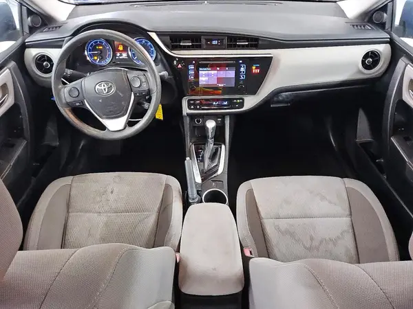 5YFBURHE2JP775554 2018 TOYOTA COROLLA - Image 8