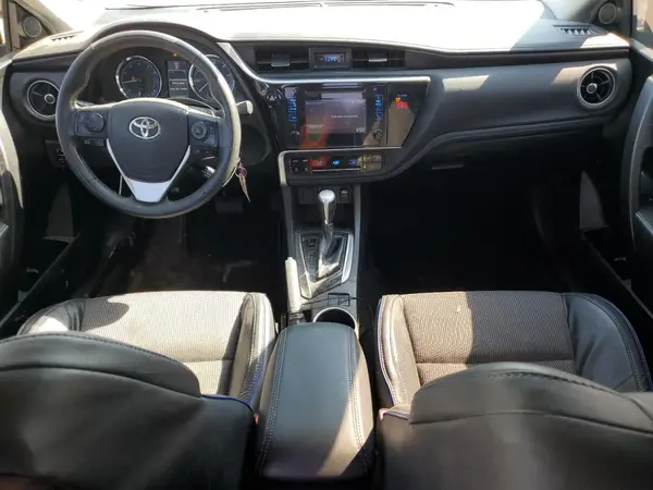 5YFBURHE2JP778874 2018 TOYOTA COROLLA - Image 8