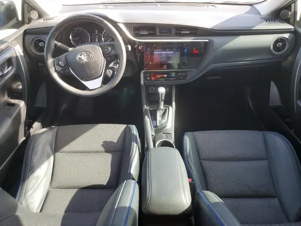 5YFBURHE2JP782732 2018 TOYOTA COROLLA - Image 8